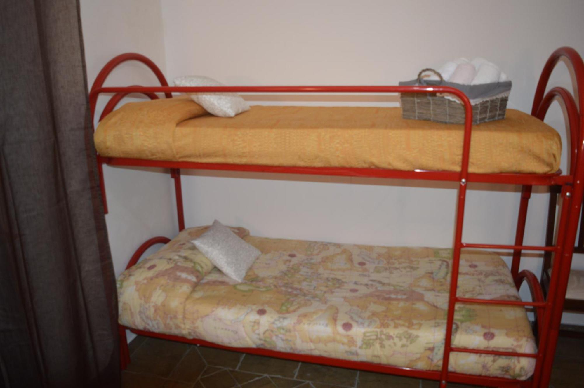 Villa Tre Colli Agri B&B Ариано Ирпино Стая снимка