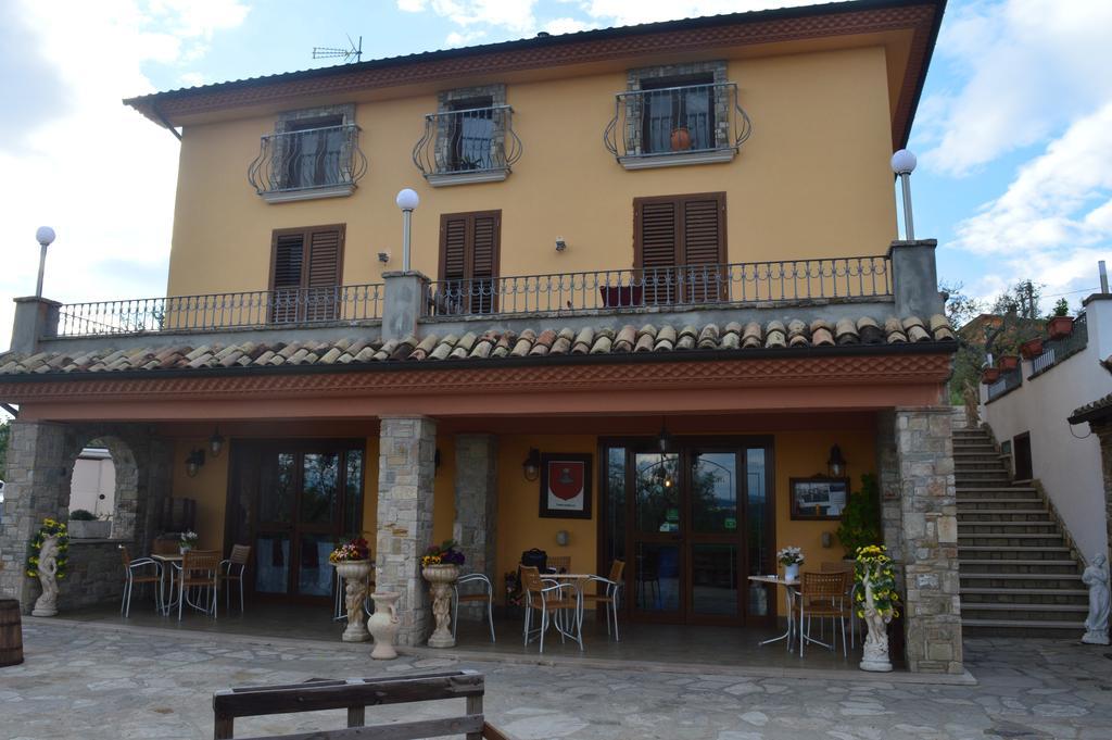 Villa Tre Colli Agri B&B Ариано Ирпино Екстериор снимка