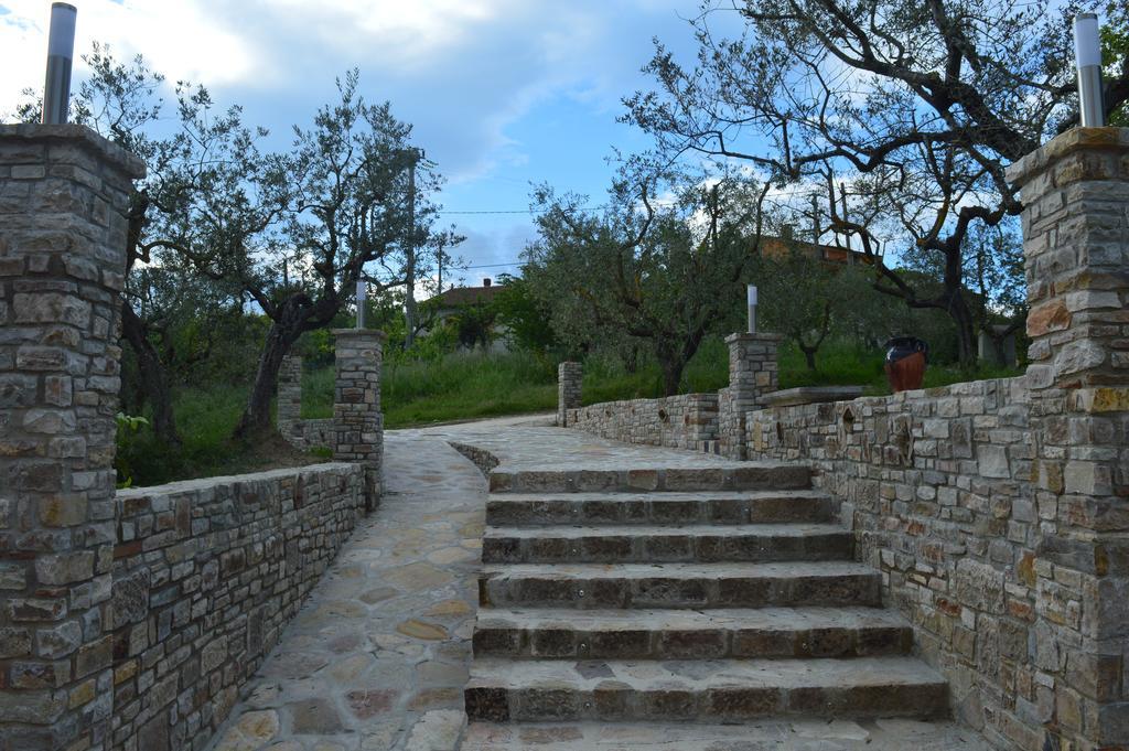 Villa Tre Colli Agri B&B Ариано Ирпино Екстериор снимка