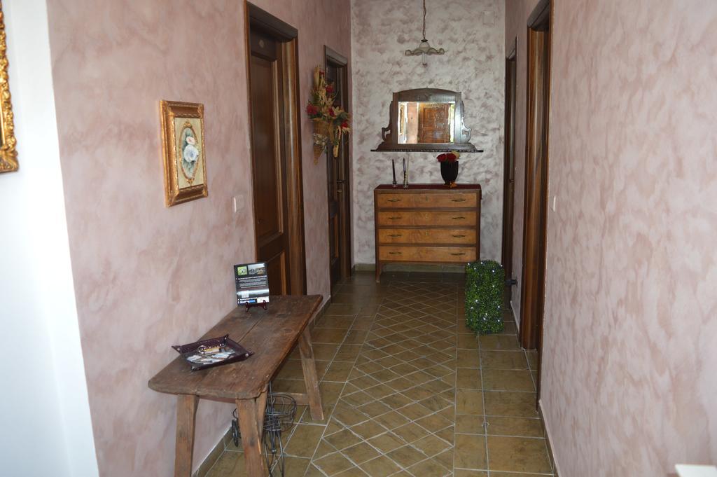 Villa Tre Colli Agri B&B Ариано Ирпино Екстериор снимка