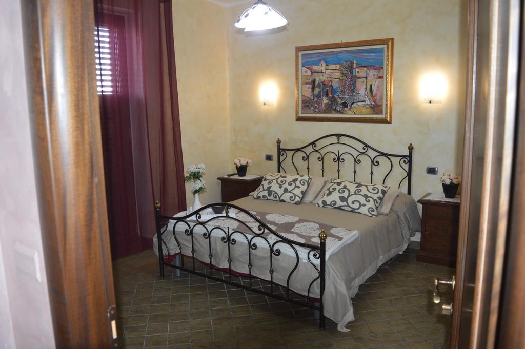 Villa Tre Colli Agri B&B Ариано Ирпино Екстериор снимка