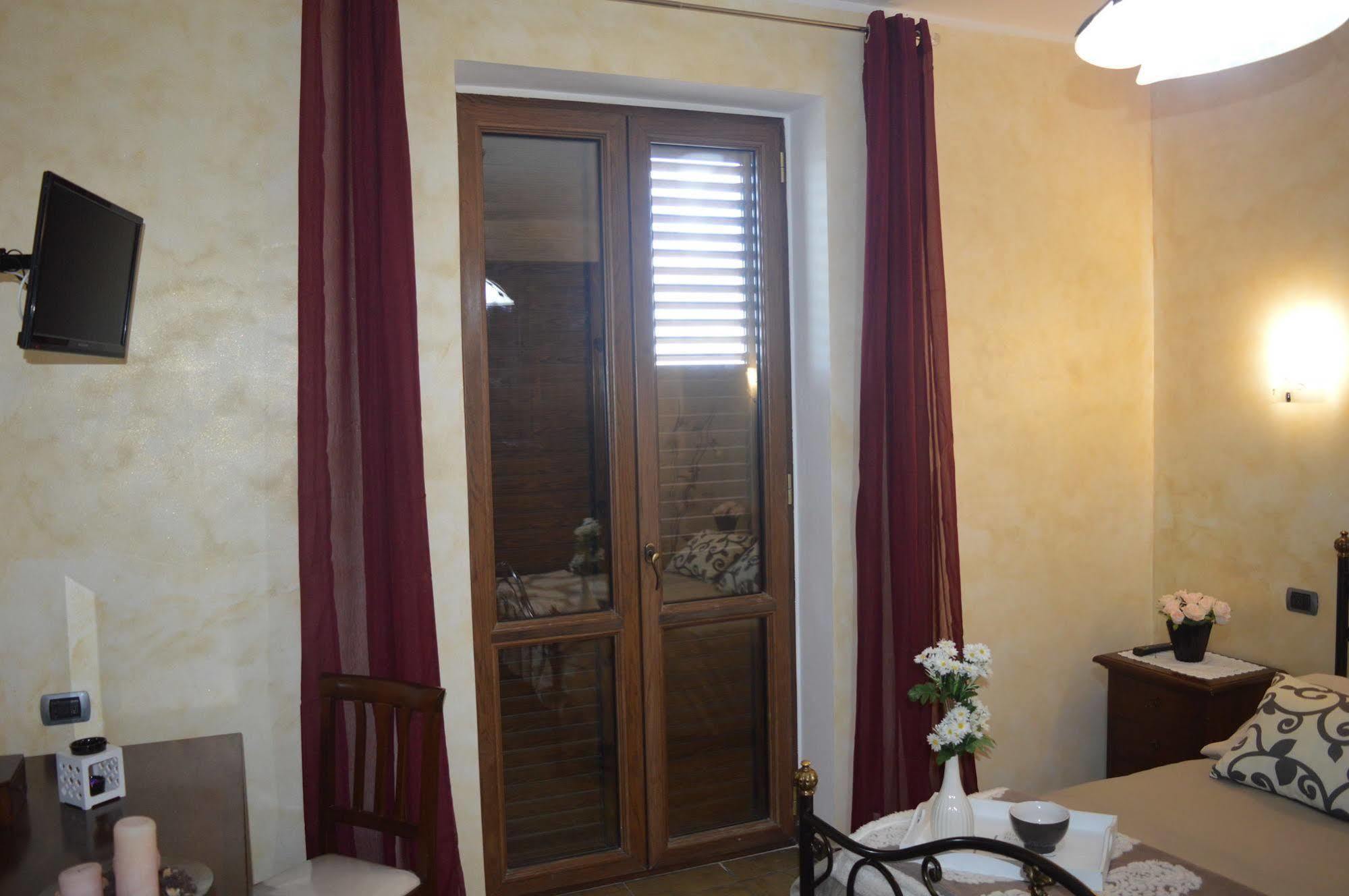 Villa Tre Colli Agri B&B Ариано Ирпино Екстериор снимка